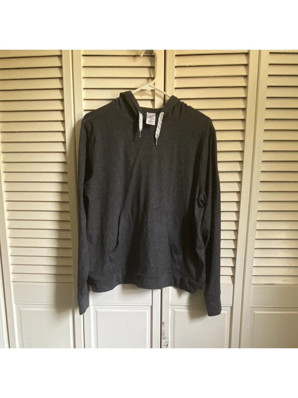 Women’s Charcoal Gray Pullover Hoodie